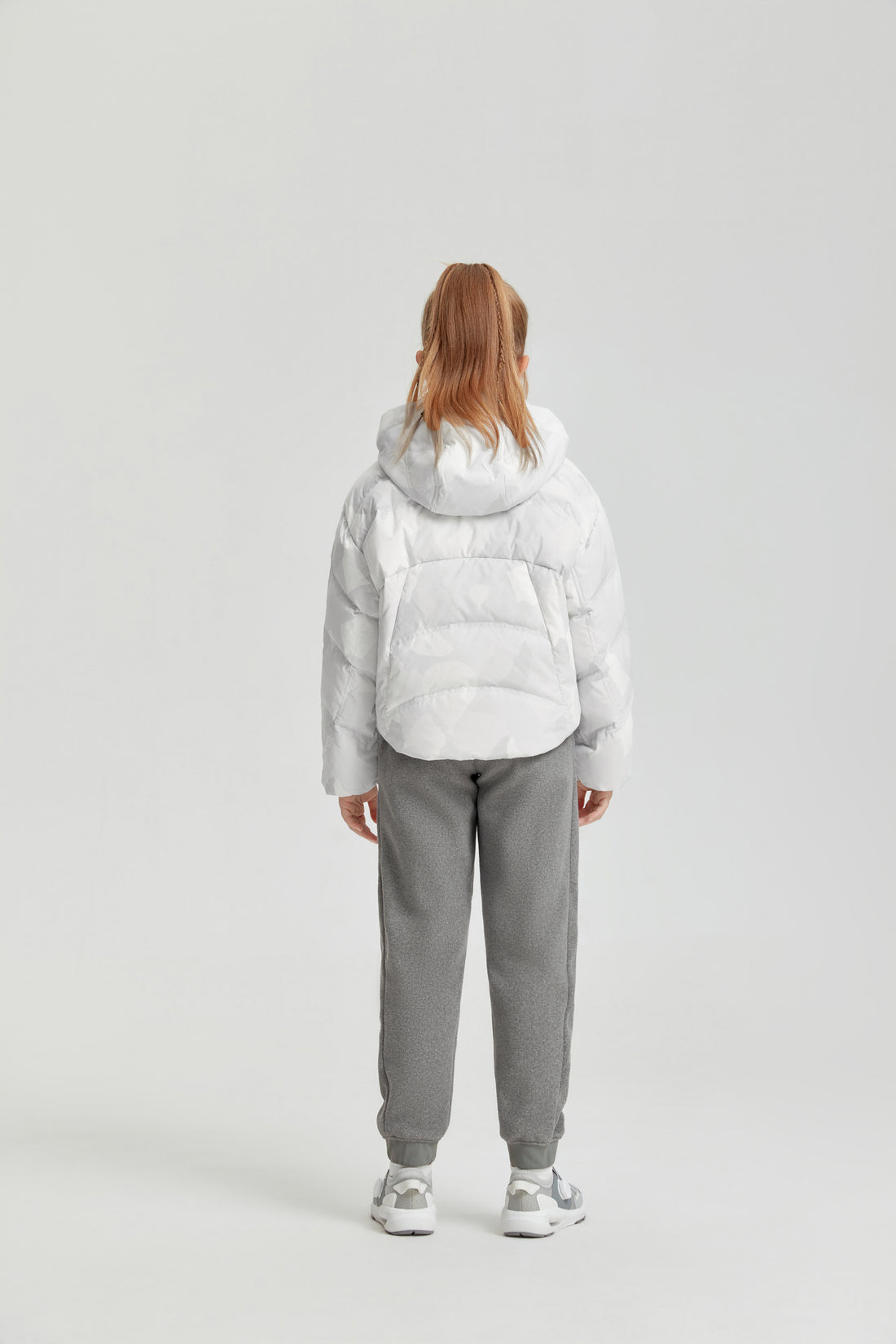 **Sky realm White**