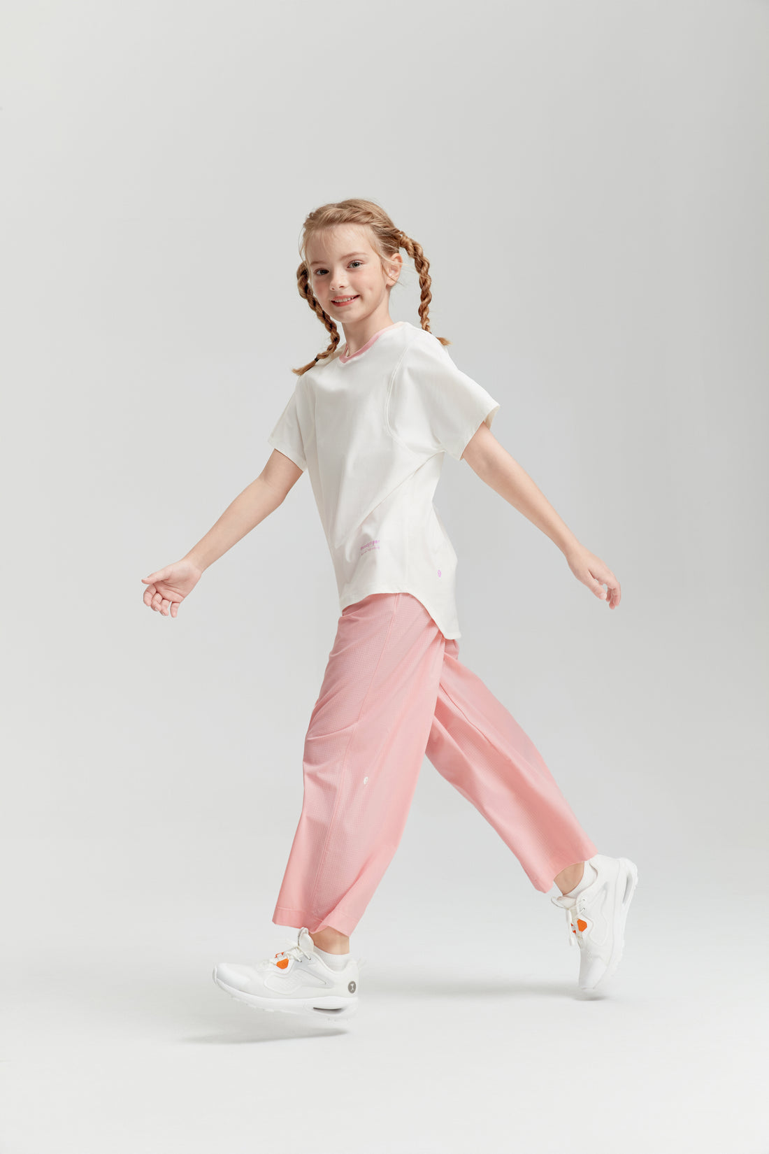 **Coral Brush**