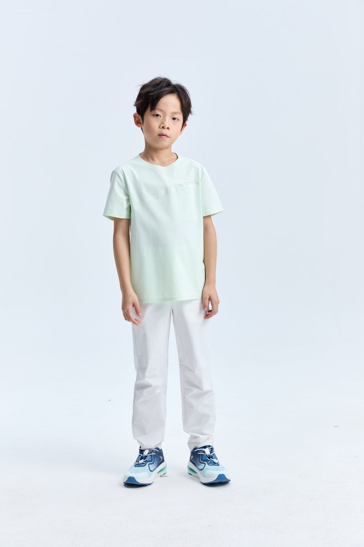 **Pale mint**