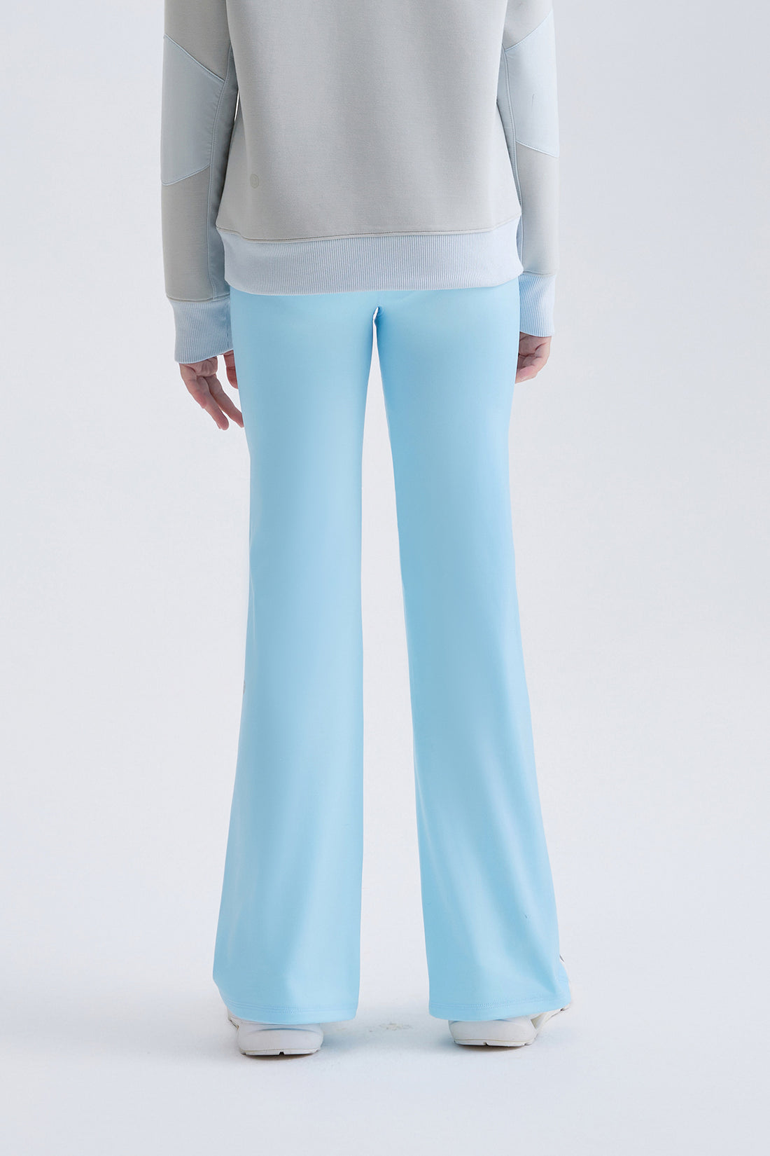 **Cirrus Blue**
