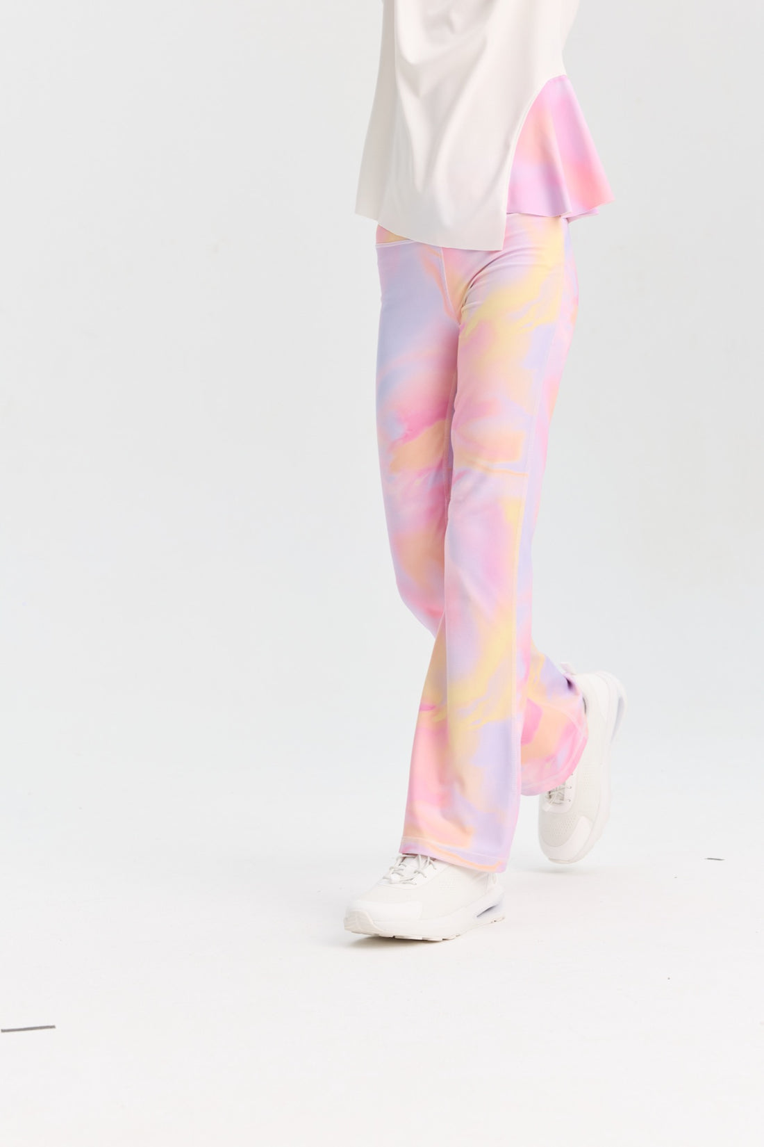 **Fantasy Lake Pink**