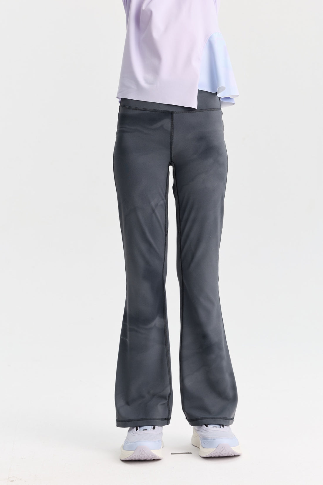 **Fantasy Lake Deep Grey**