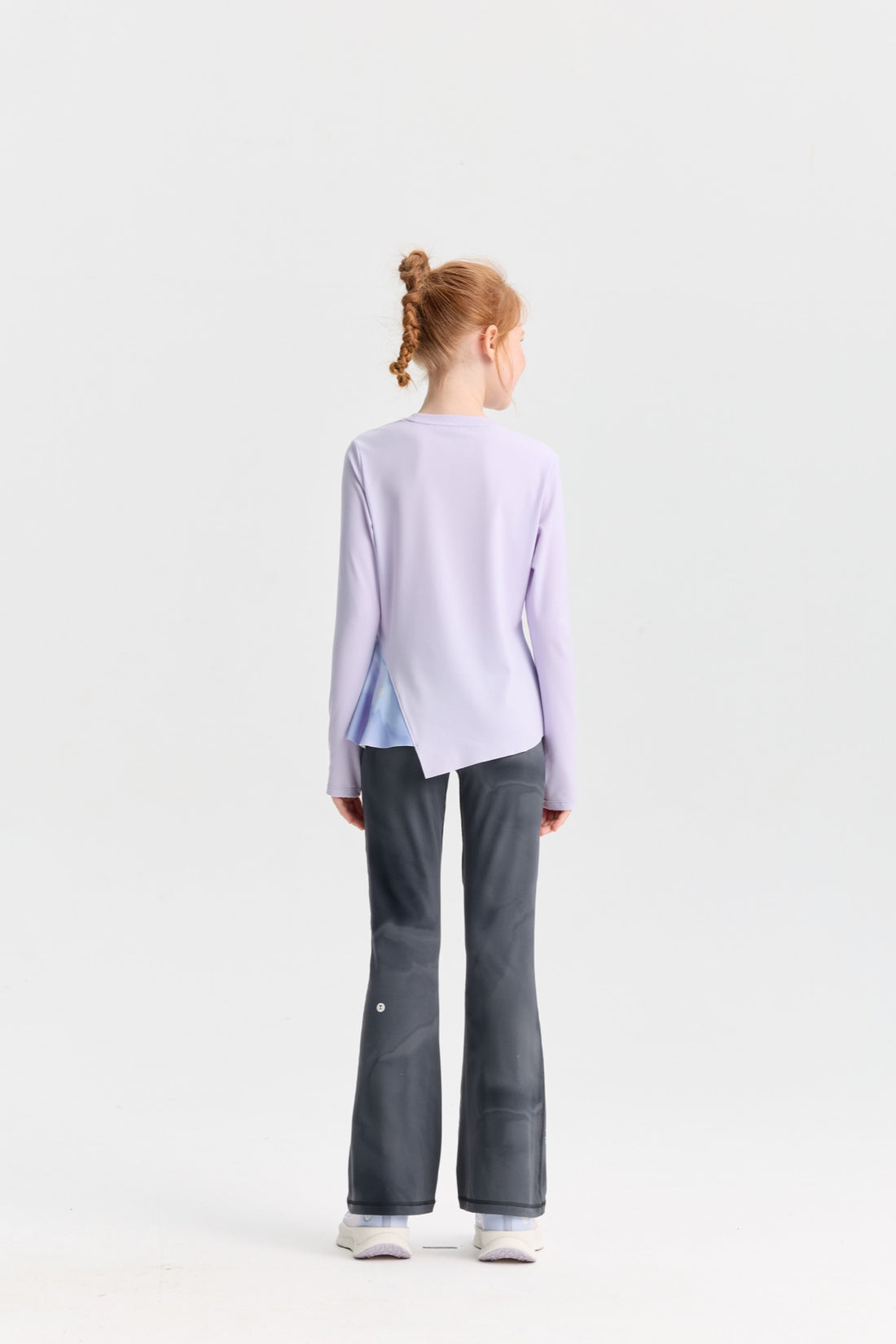**Fantasy Lake Deep Grey**