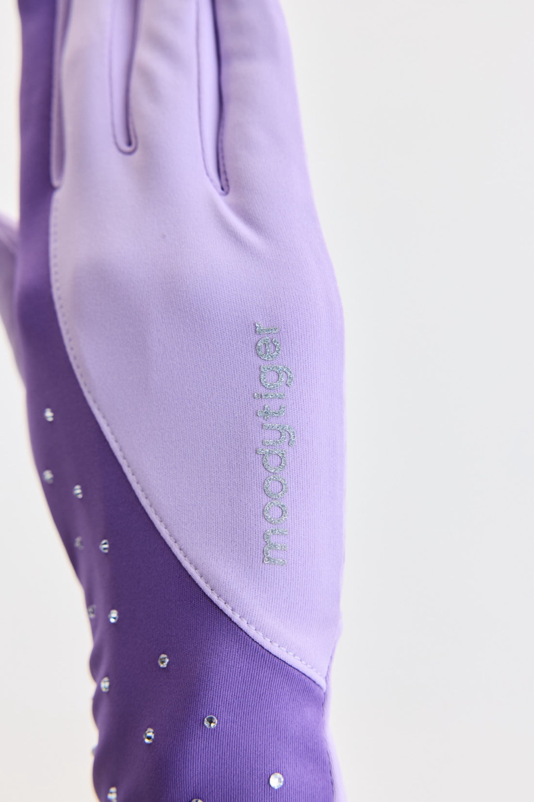 **Grape Gray Purple**