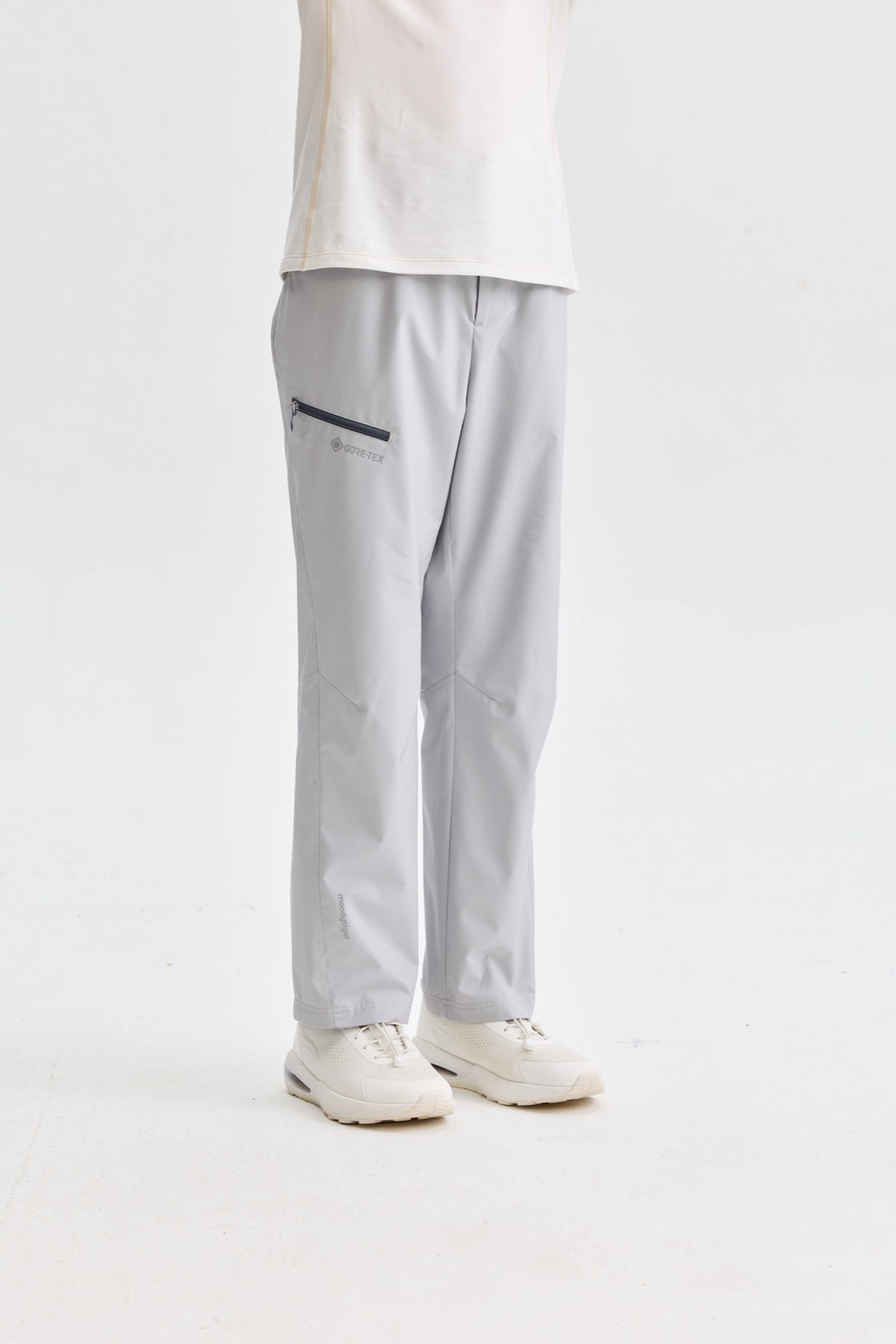 **Moon Grey**