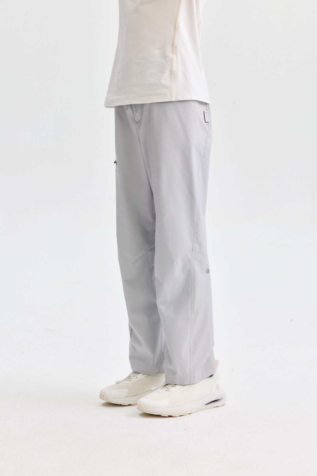 **Moon Grey**