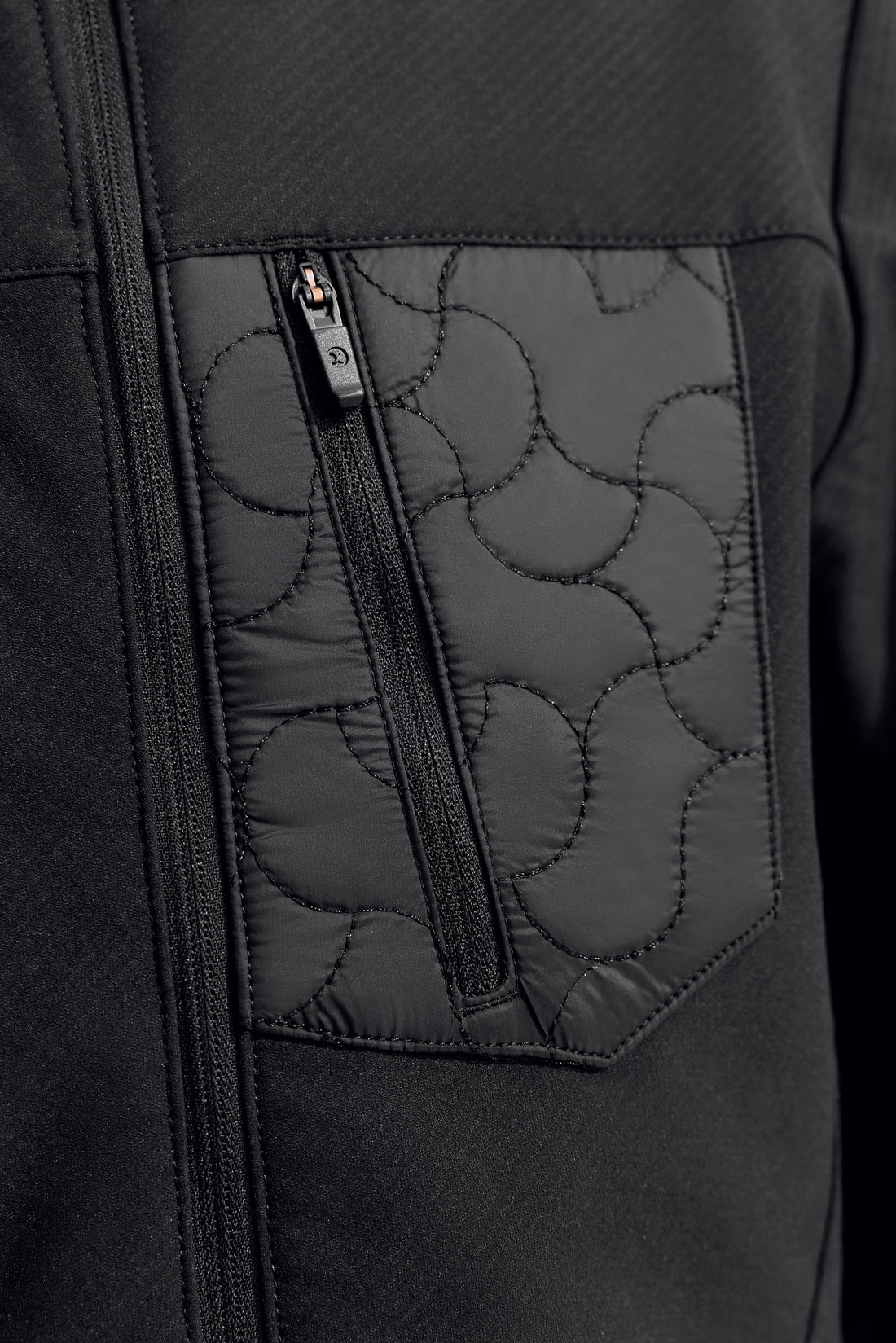 **Cluster Black**