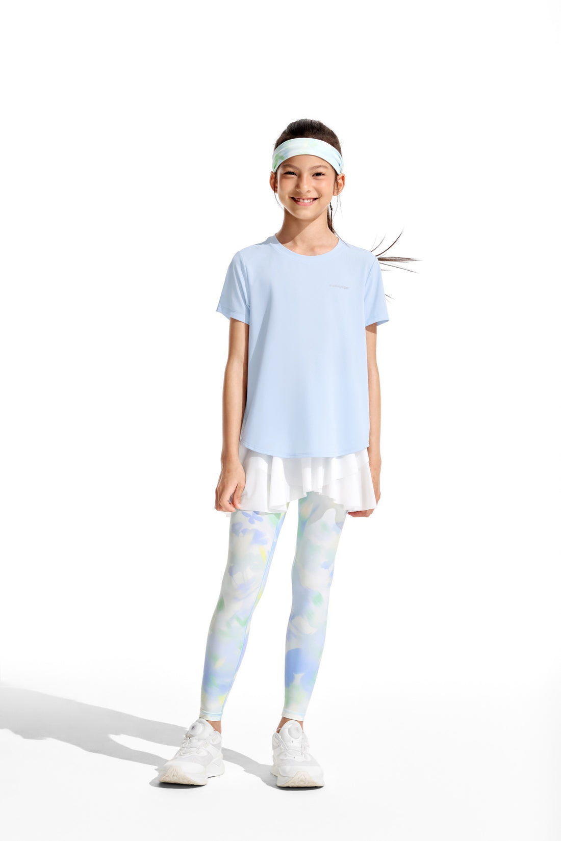 **Bloom Romance Blue**