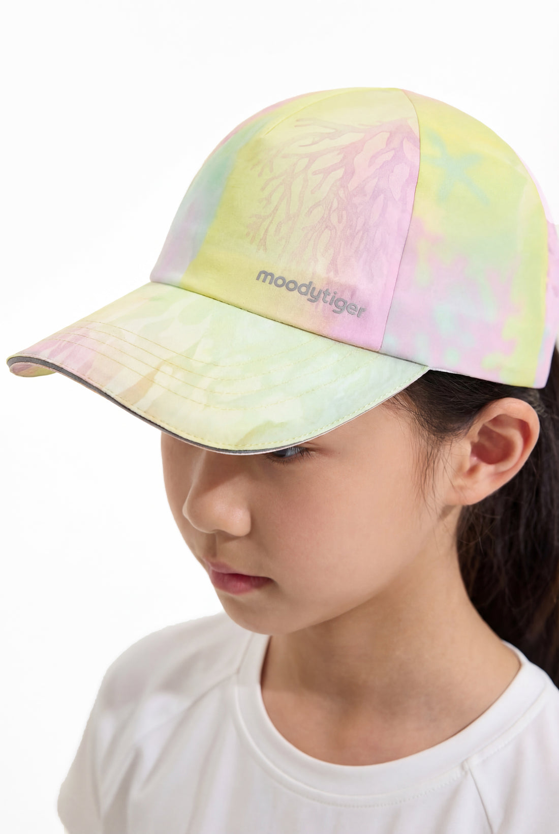 **Color Coral Yellow**