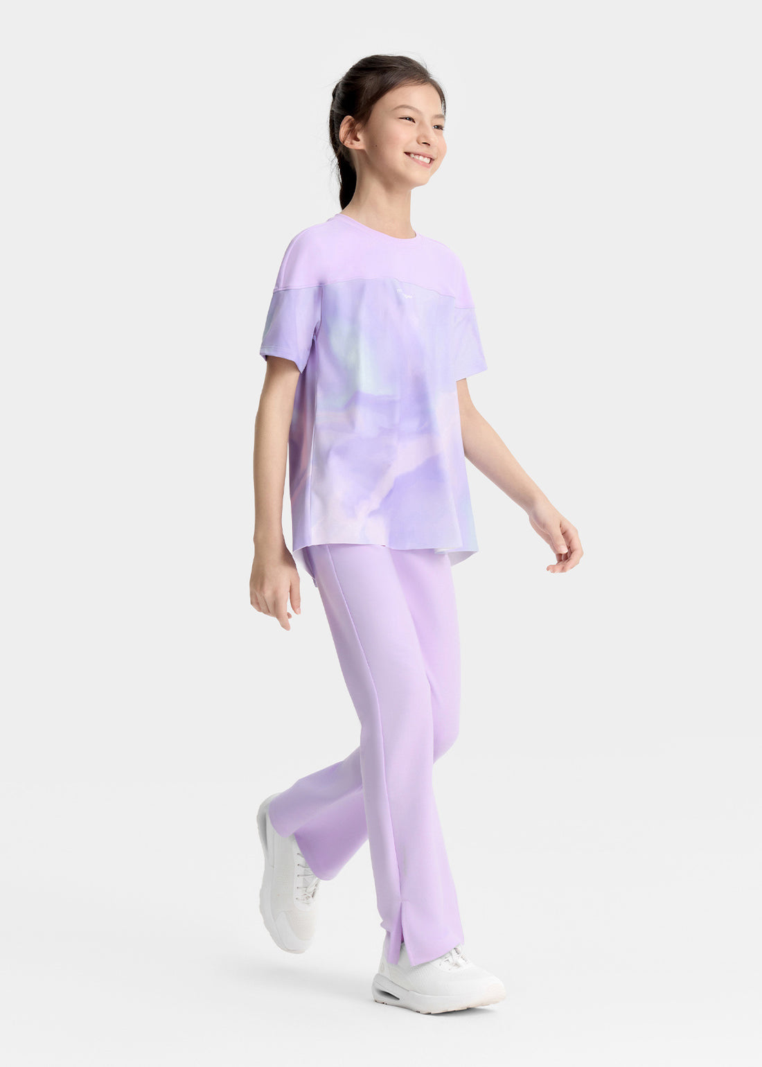 **Fantasy Lake Purple**