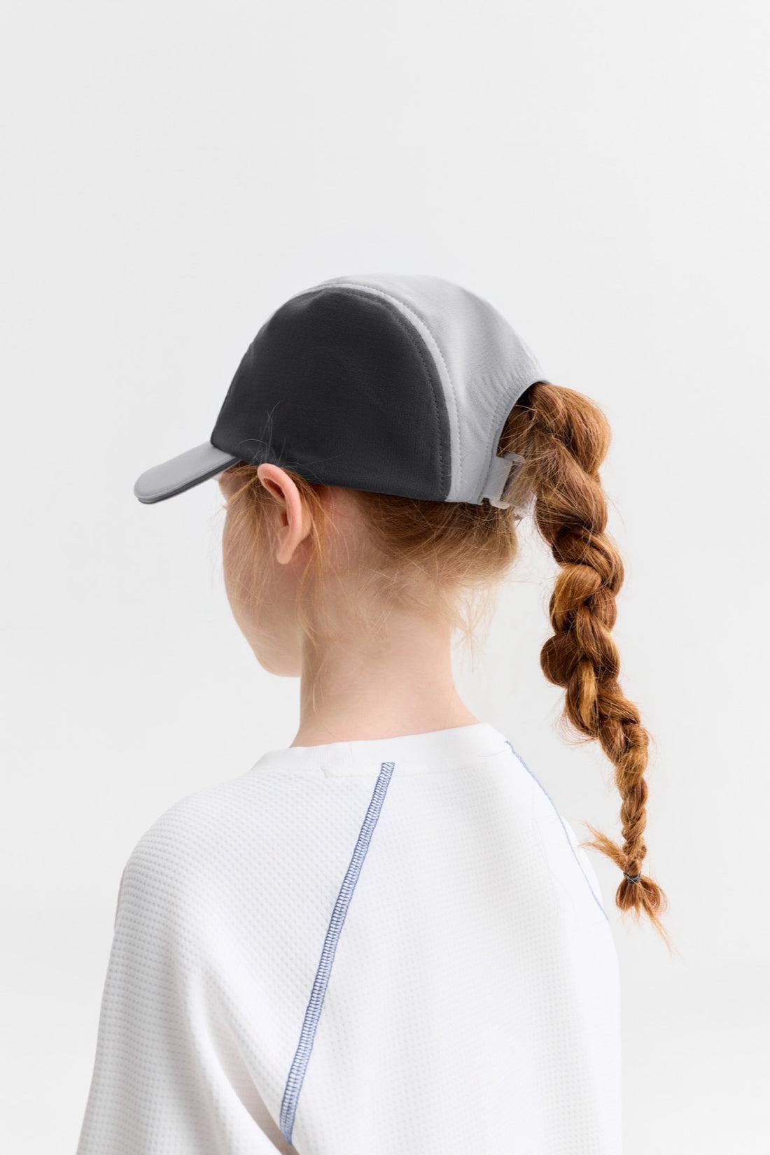 **Moon Grey**
