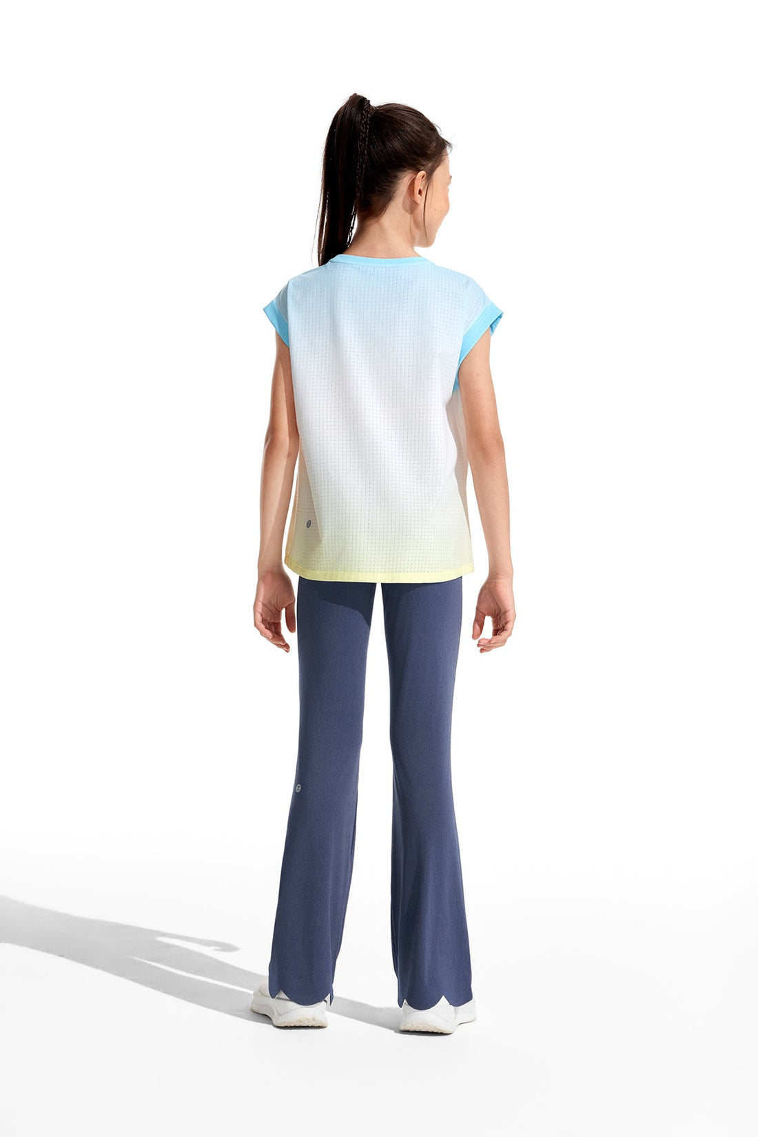 **Beeswax Blue**