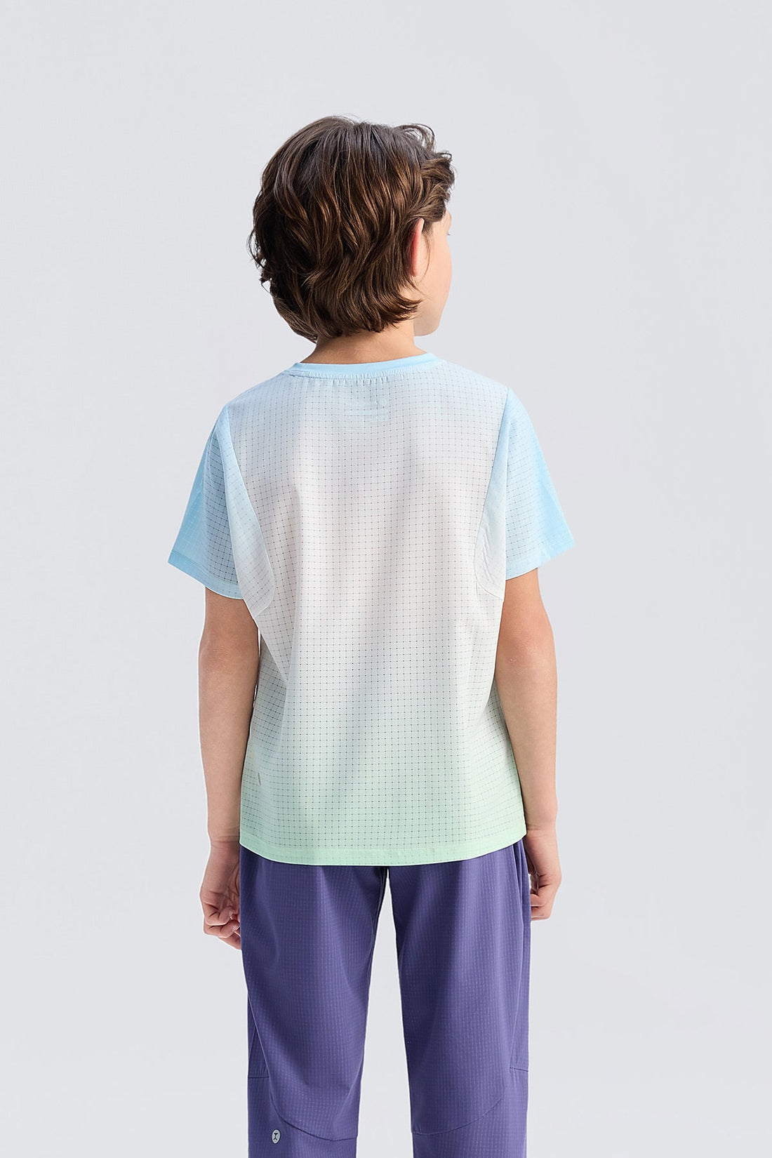 **Spectrum White Cyan**
