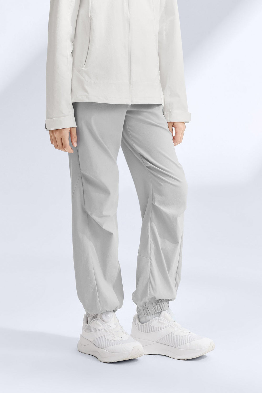 **Moon Grey**