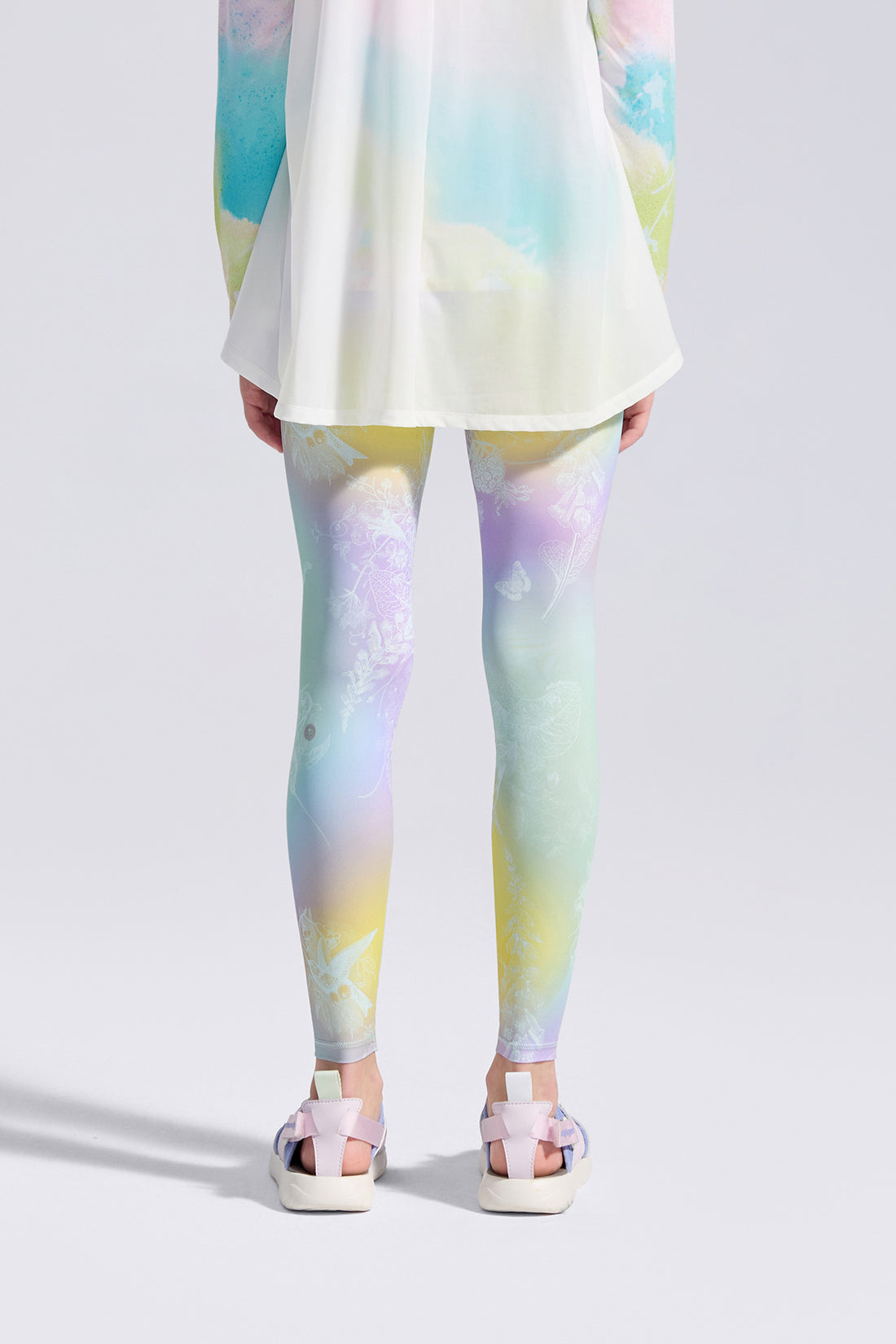 **Gradient Buzz Cyan**