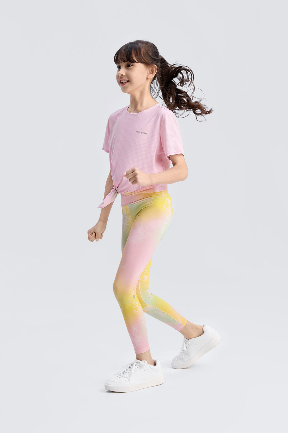 **Gradient Buzz Pink**