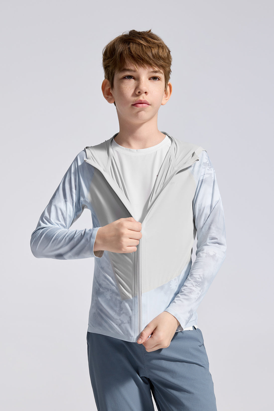 **Moon Grey**