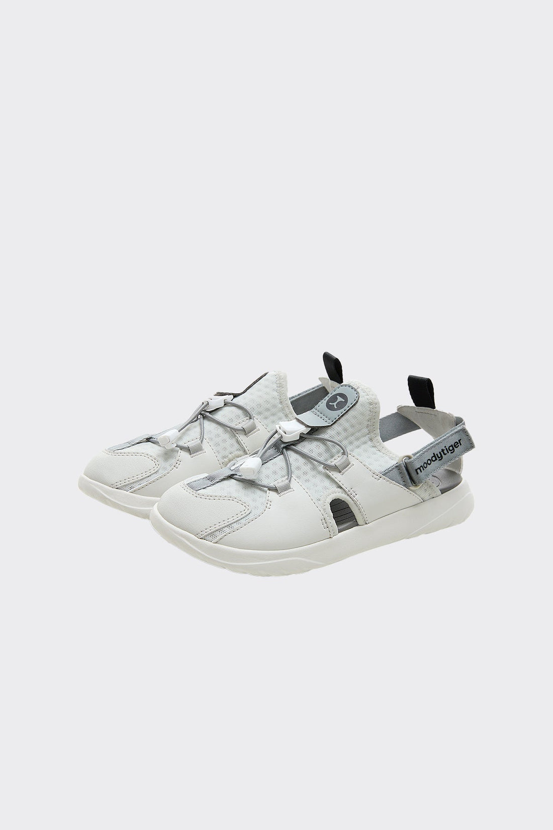 **Moon Grey**