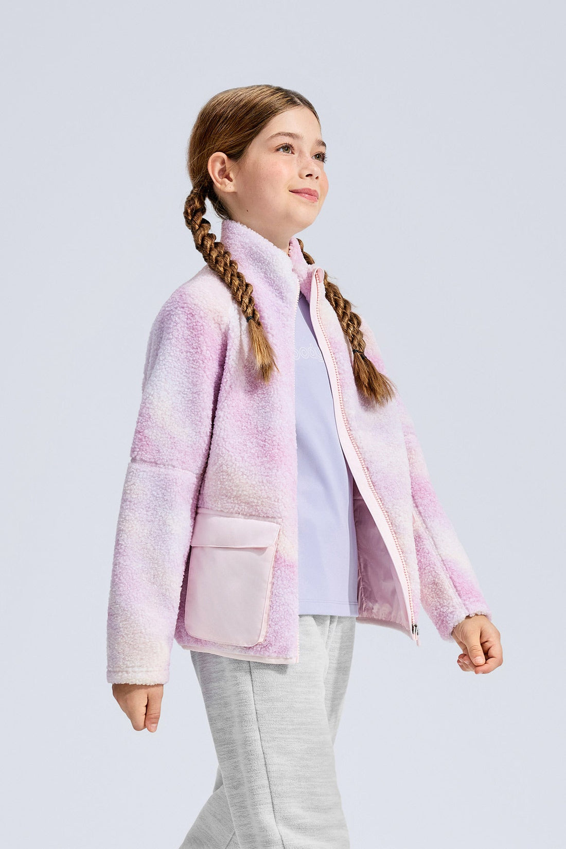 **Chasing Light Pink**