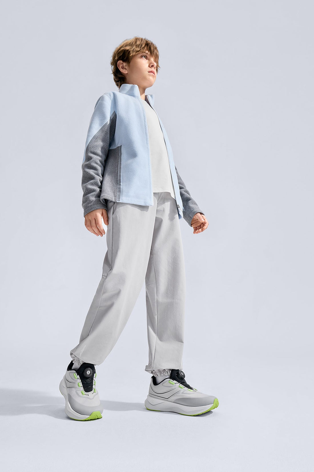 **Moon Grey**