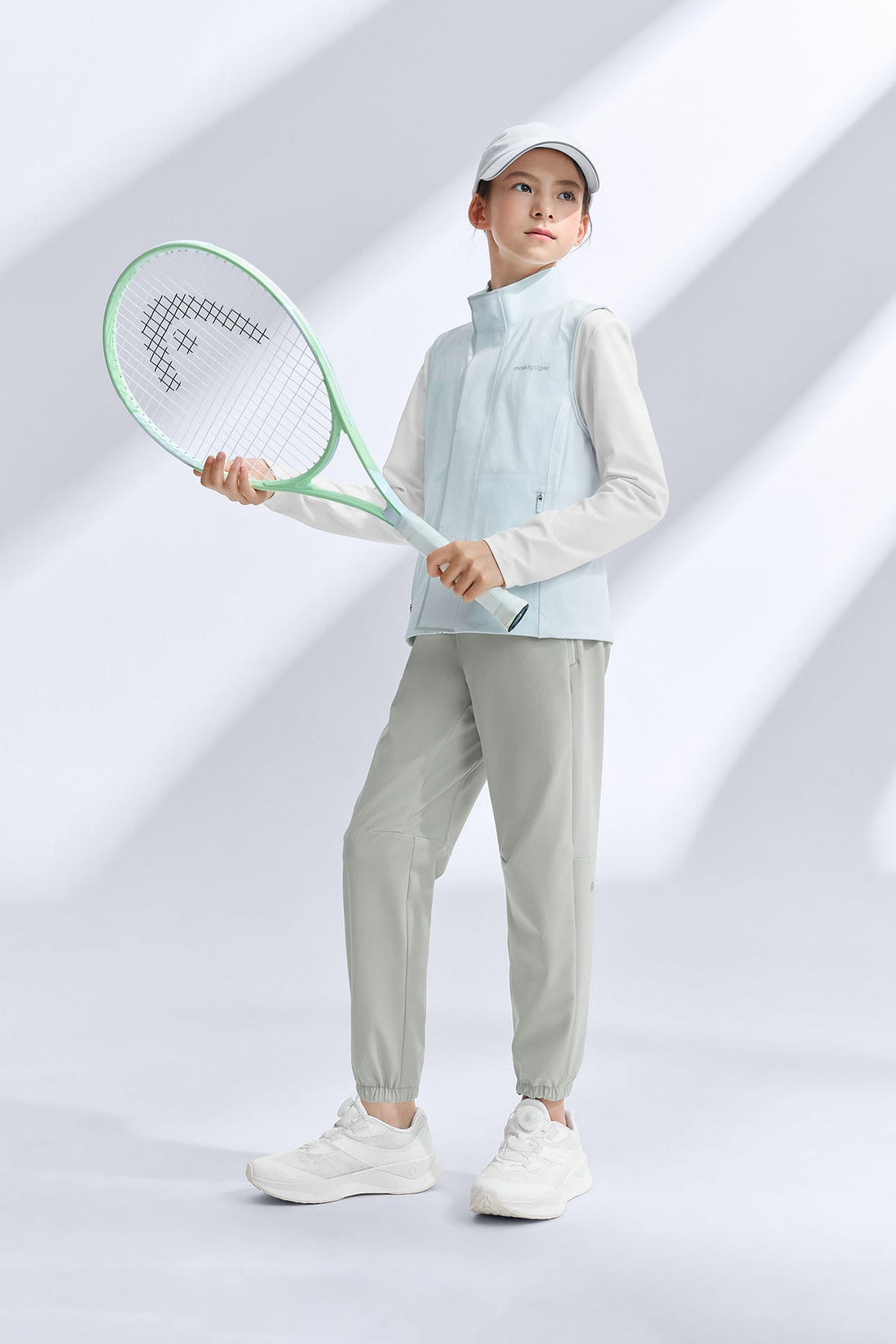 **Moon Grey**
